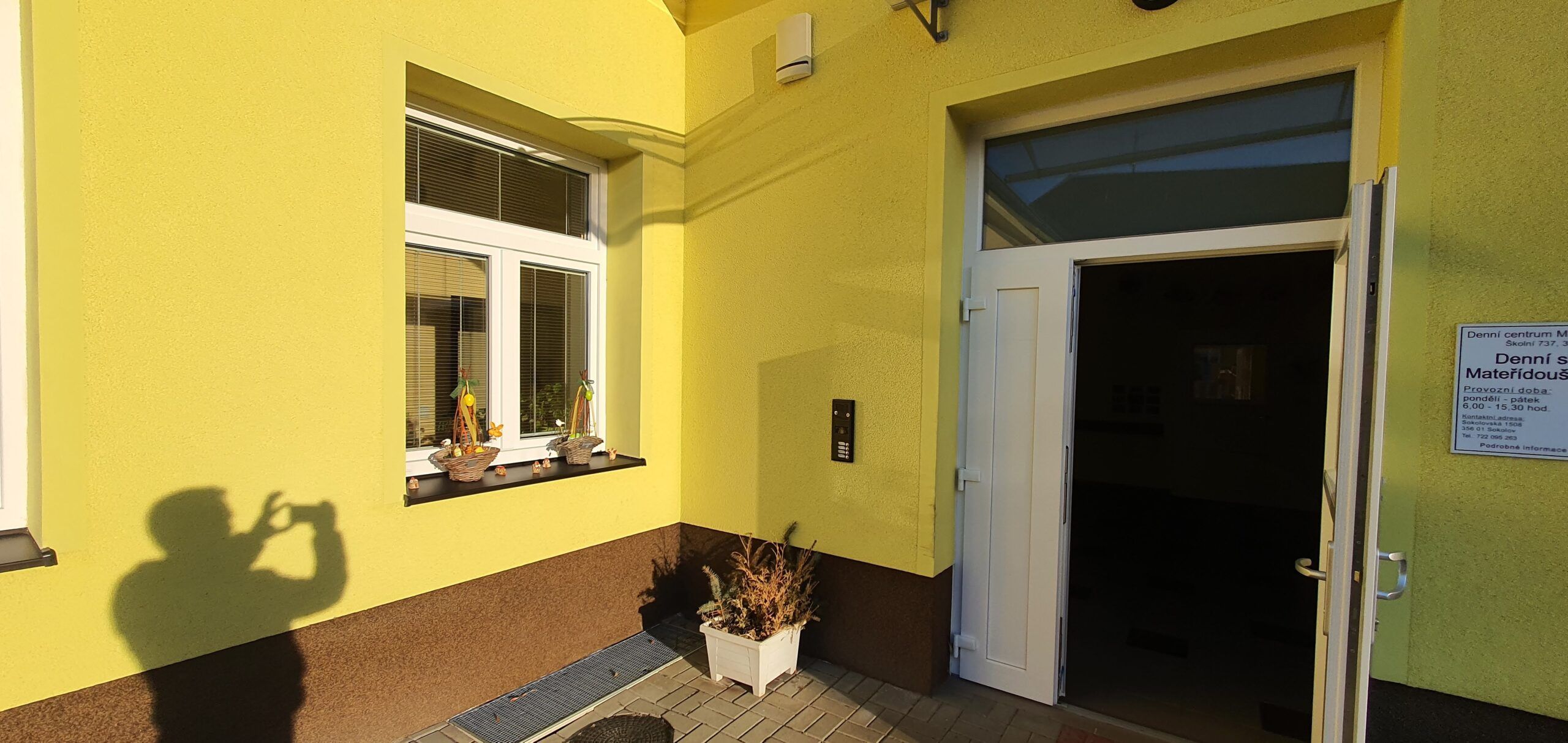 Zabezpečovací, docházkový systém, dálkové ovládání topení